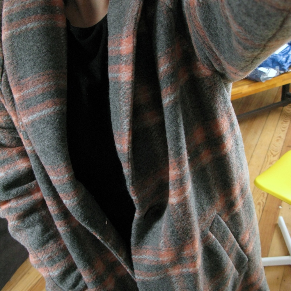 Express Wool Coat - Picture 3 of 4